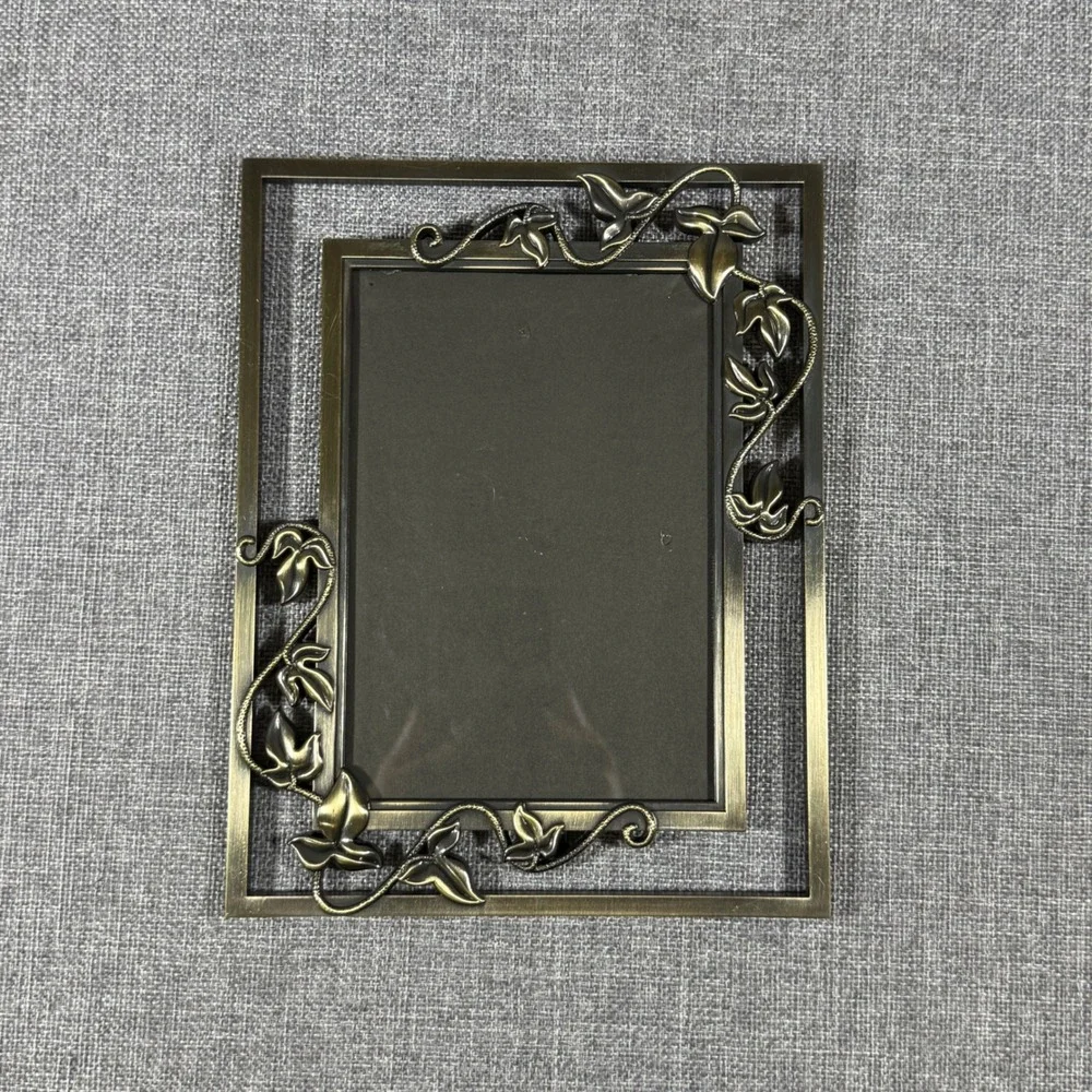 VTG Golden 3D Ivy Leaf Vine Picture Frame 9x7 4x6 Cottagecore Victorian Whimsy